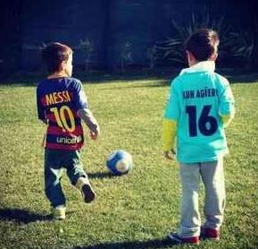 带伤也要观战欧冠，NBA球星爱足球的真多，詹皇库里是铁粉