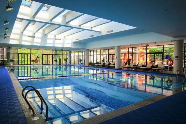 安徽太平湖皇冠假日酒店,太平湖度假酒店推荐