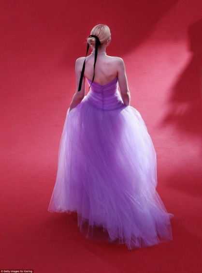 夏季优雅蝴蝶结,在秋冬有一个百搭超方便的蝴蝶结