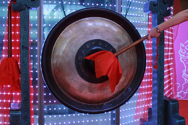 cf鎺屾帶鐢熸,钖叕鎺掑悕鍓嶅崄鐨刢fo