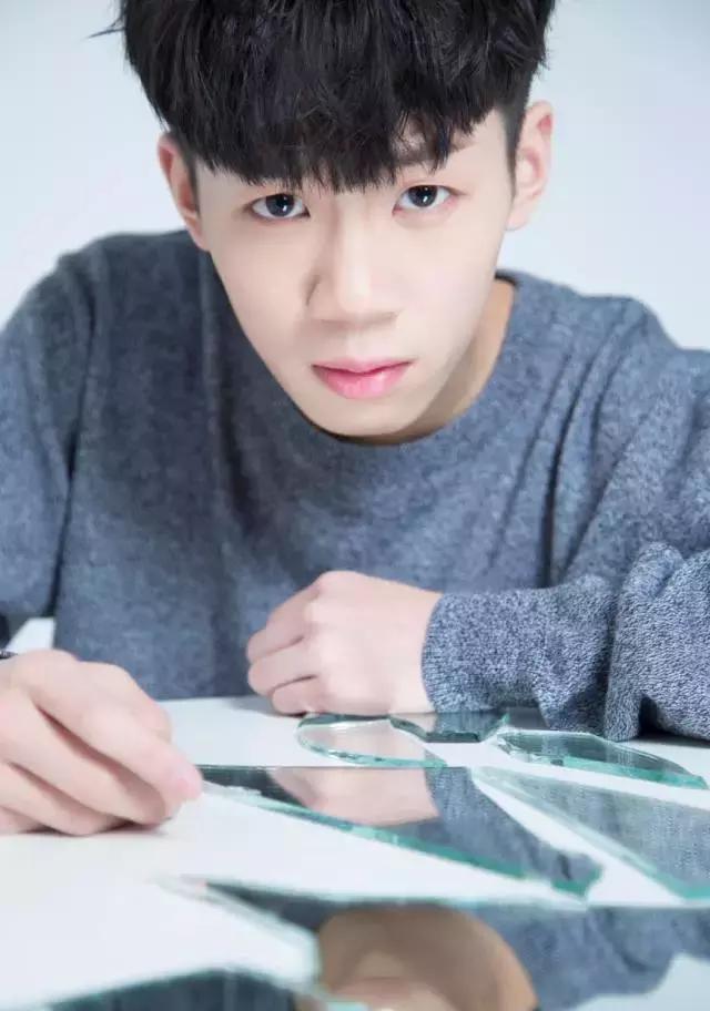 95后最近上过热搜的明星,95后热搜