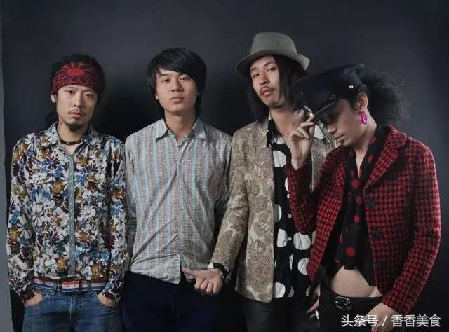 伍德斯托克艺术夜市,伍德吃托克咖啡市集