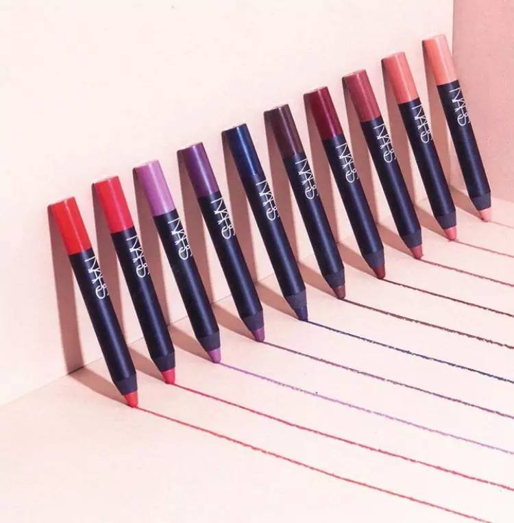 非常便宜好用的化妆品牌子,有个化妆品牌子叫红什么