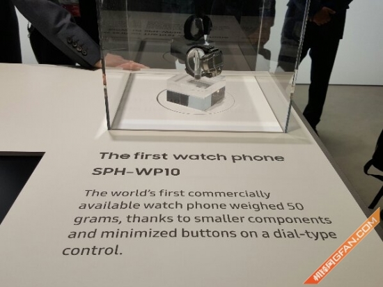 三星mwc使用视频,三星手机发布会2024现场