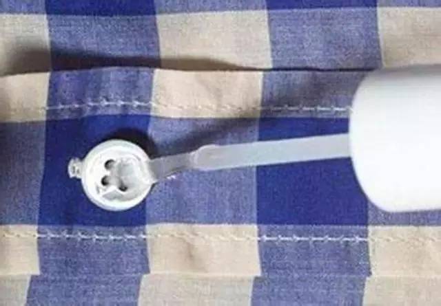 起球的衣服怎样处理后再不起球了,衣服起球修复最简单方法