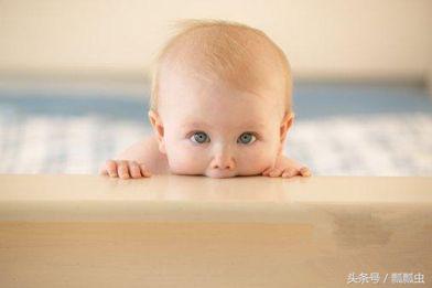 九个月宝宝爱咬人是怎么回事,九个月宝宝吃奶咬人怎么办