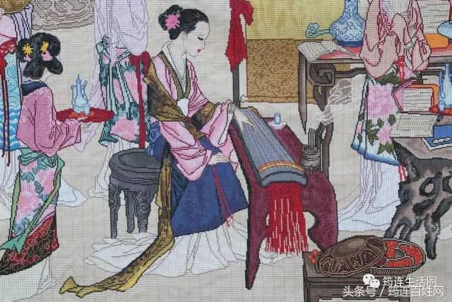 餐厅今年最火的十字绣,火锅店老板娘画画