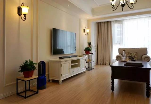 鐭宠啅绾挎潯鍜屽弻鐪肩毊鍝釜渚垮疁,闃嗕腑鐭宠啅绾挎潯鍝渚垮疁