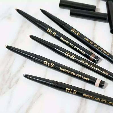 鏄庢槦鏀惧ぇ鐪肩潧鐪煎,鏄庢槦鐪肩潧鍖栧鍙樺ぇ