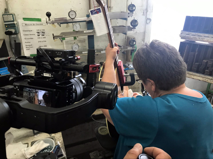 极速快报:弘力乐器2017加拿大Godin吉他工厂参观第一天