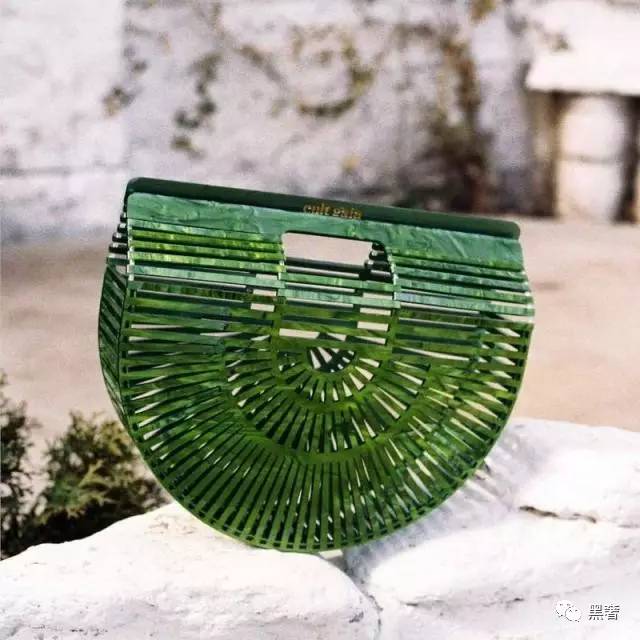 草编包包最新款推荐,轻奢草编包推荐