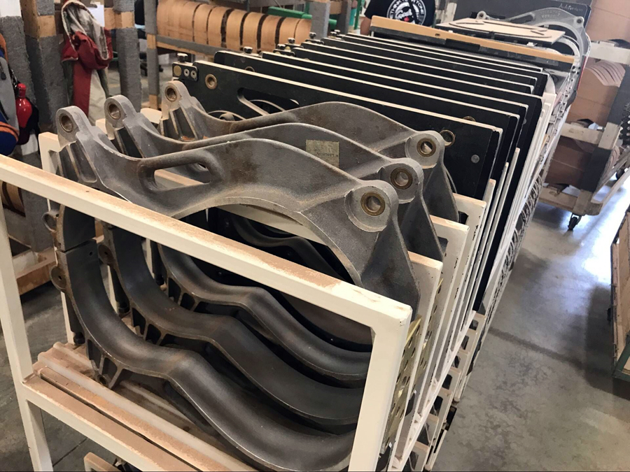 极速快报:弘力乐器2017加拿大Godin吉他工厂参观第一天