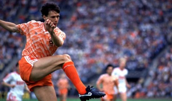 德国三驾马车荷兰三剑客,三驾马车vs荷兰三剑客