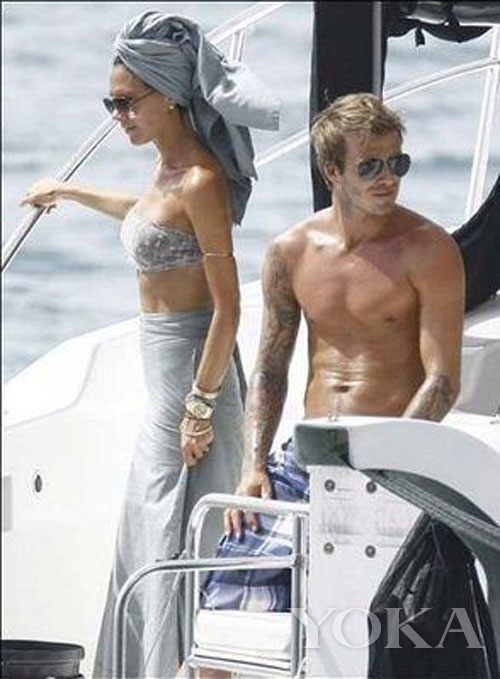 贝嫂宝石戒指,小贝和贝嫂年轻时照片