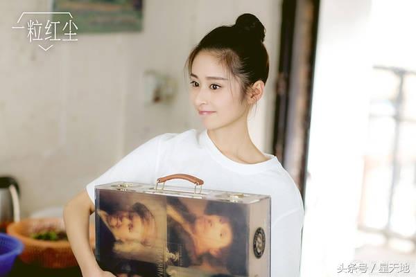 从最丑的“*妇情**”,脱变成为天才设计师,颖儿的星路并不是很顺利