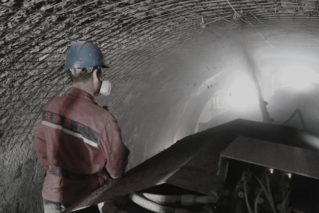 喷混凝土施工工艺,工程中常用的混凝土喷射方法