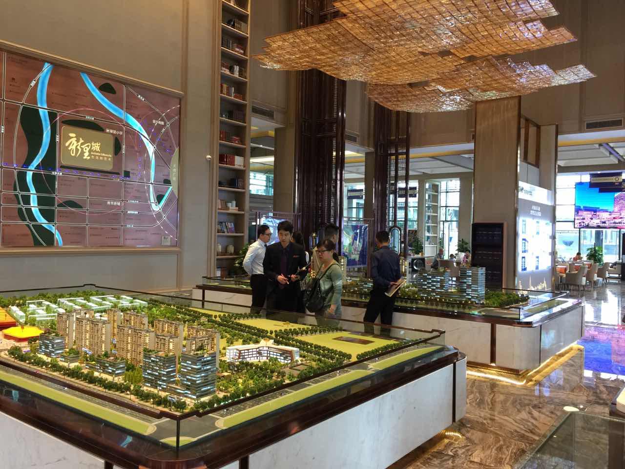 绿地新里城为什么这么便宜,绿地新里实地看房