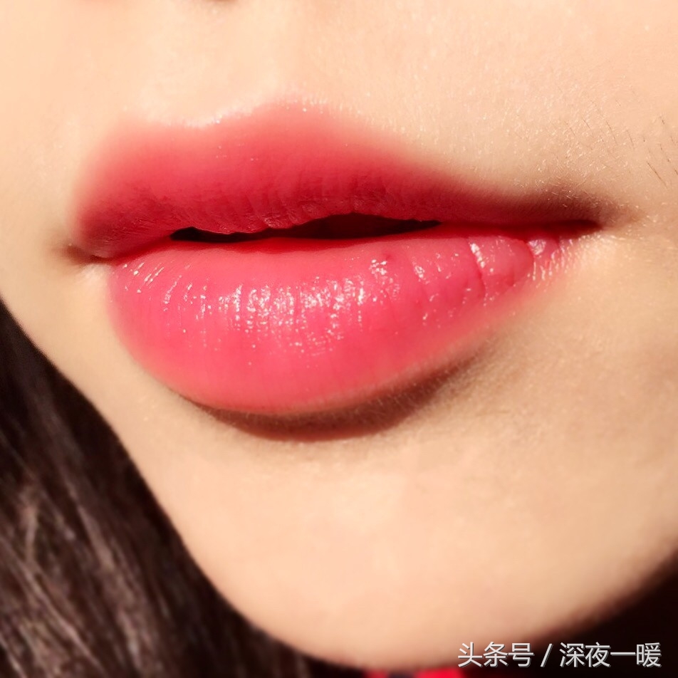 YSL产品专家告诉你口红怎么挑，怎么用？