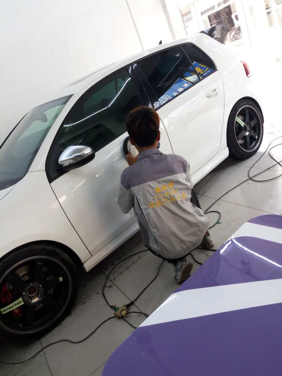 车漆镀晶真能防刮吗,车漆镀晶前后对比视频