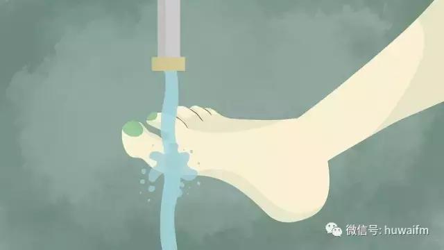 新鞋磨脚磨出水泡,新鞋磨脚破了怎么办