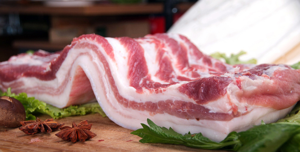 五花肉炒春笋正宗做法,春笋炒酸菜五花肉