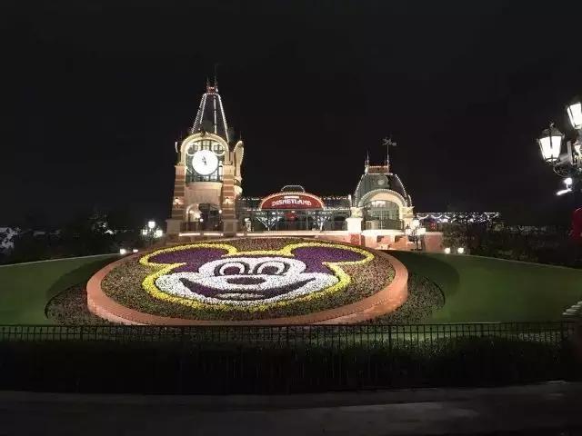 上海迪士尼乐园的门票多少钱,上海迪士尼乐园离哪个机场近