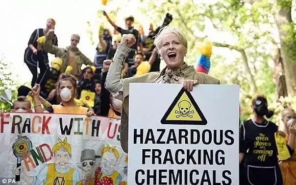 一周资讯｜爱马仕开起了自助洗衣房两个半小时让丝巾焕然一新