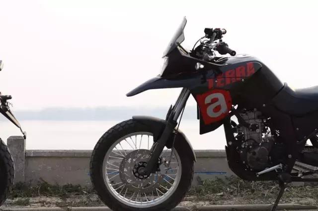 阿普利亚terra150adv测评,apriliaterra150怎么样