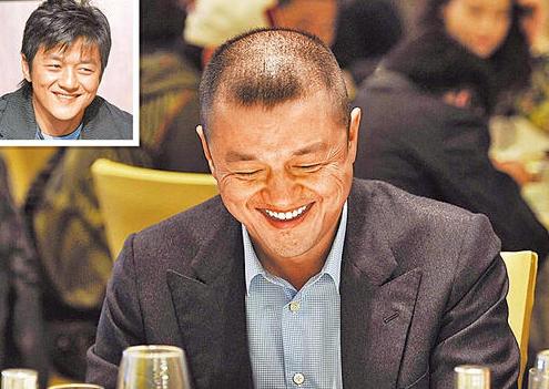 男人30岁脱发怎么办,30岁头顶稀少快秃顶了有多可怕