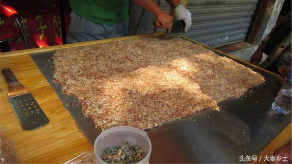 又到了一年一度的小龙虾盛宴了大家如何在家吃到小龙虾？西安这条街美食秒杀回民街统统吃一遍才过瘾？