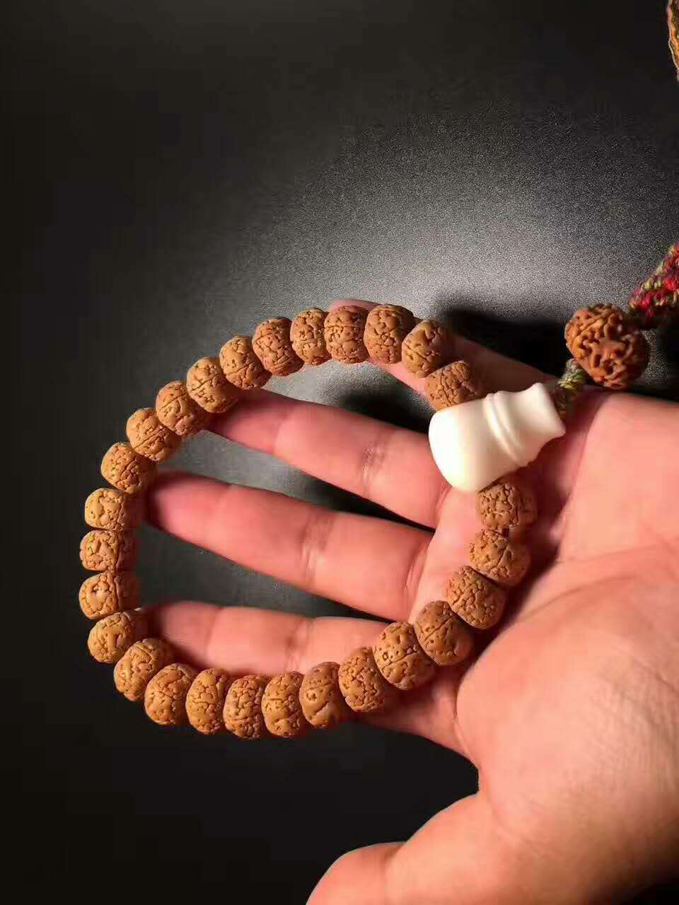 金刚裂纹怎么处理,金刚开裂的原因及解决办法