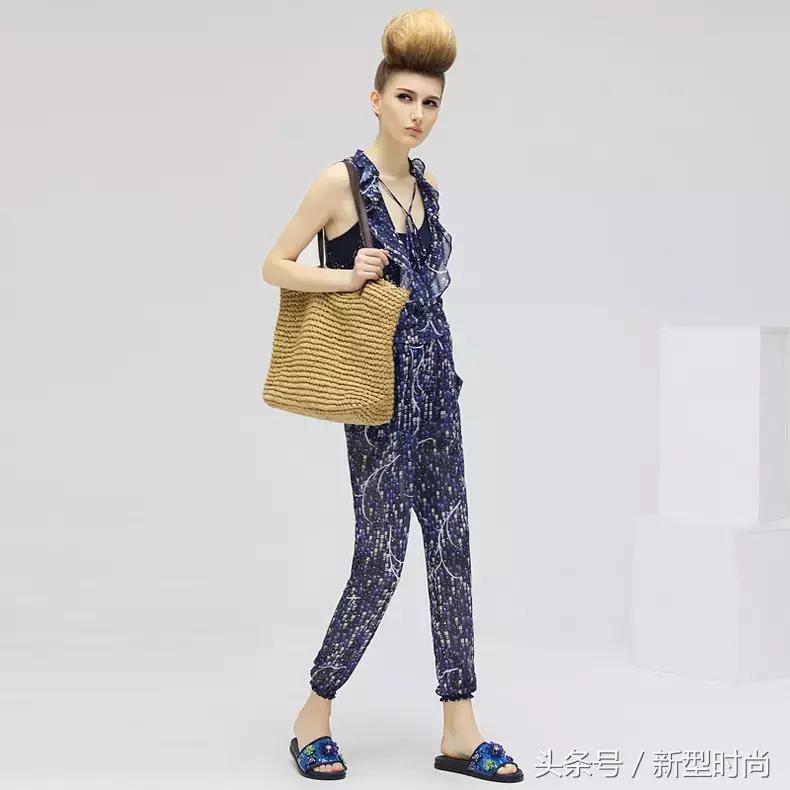 哈伦裤女裤新款宽松百搭粗腿,粗腿适合穿小脚裤还是哈伦裤