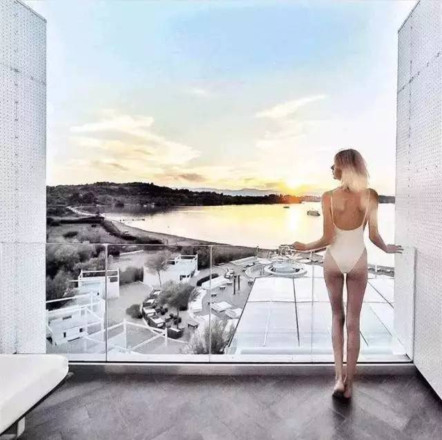 比白t好的单品,比白t更潮的衣服