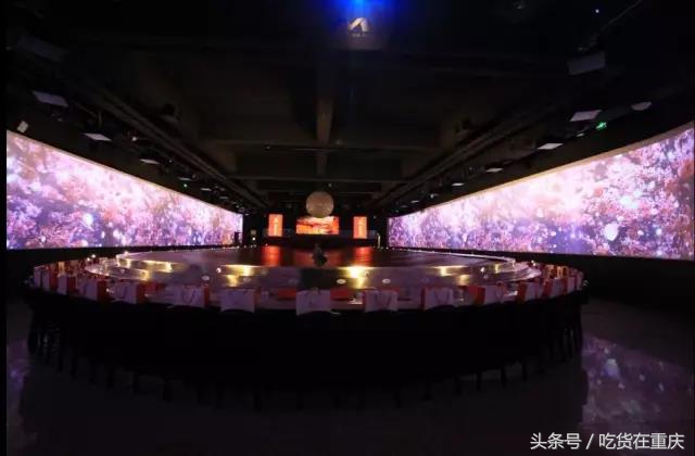 閲嶅簡澶ц薄缇庨 (閲嶅簡缇庨鍥涘ぇ绁炲吔)