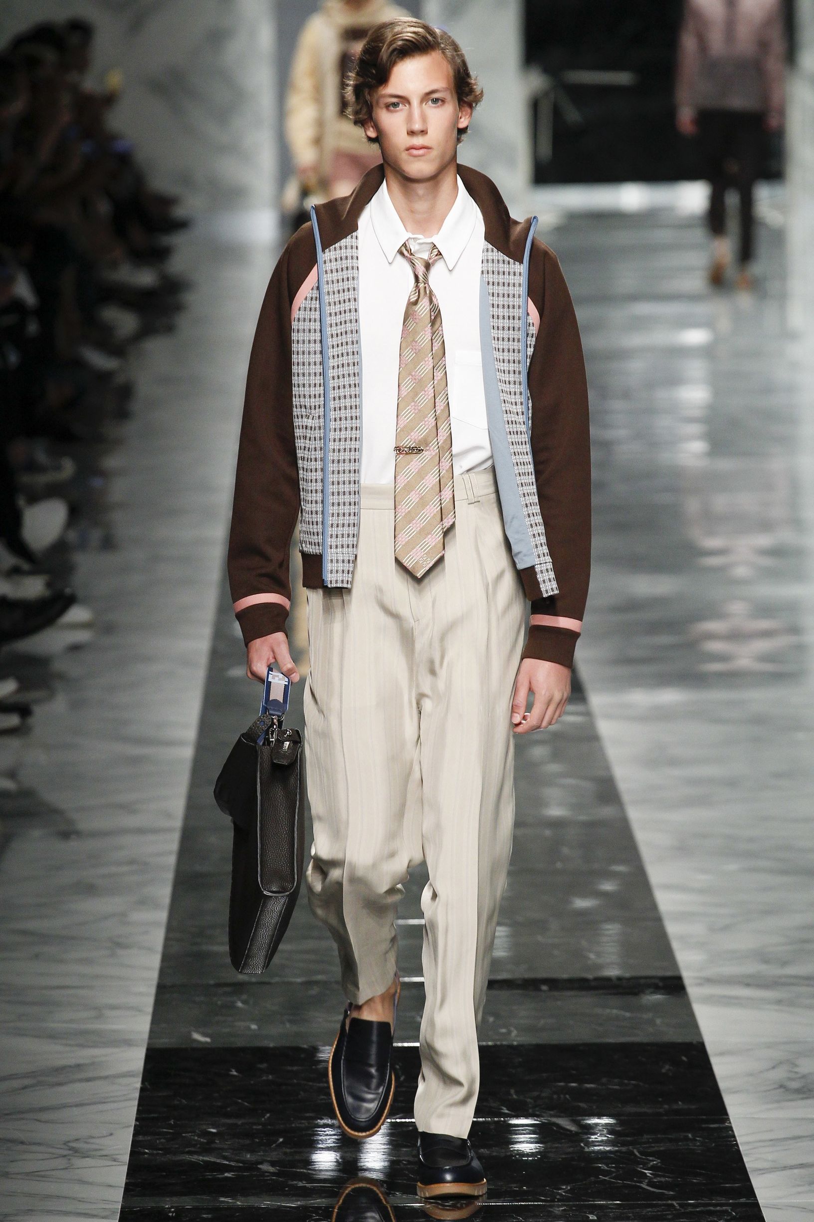 fendi男装2018,fendi2018春夏款男装