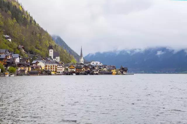 世界最美小镇，如何度过“蜜月时光”？