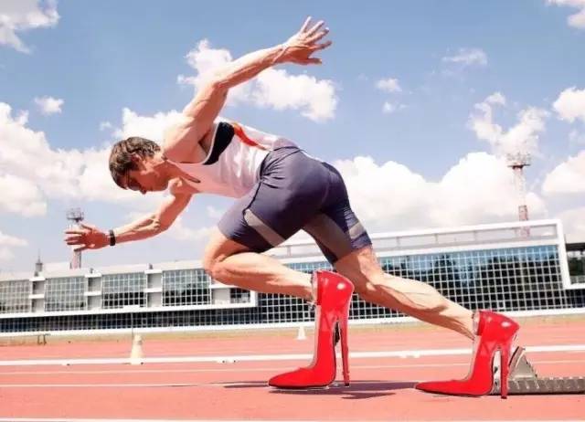 挑战全世界最高的高跟鞋,有史以来最高的高跟鞋