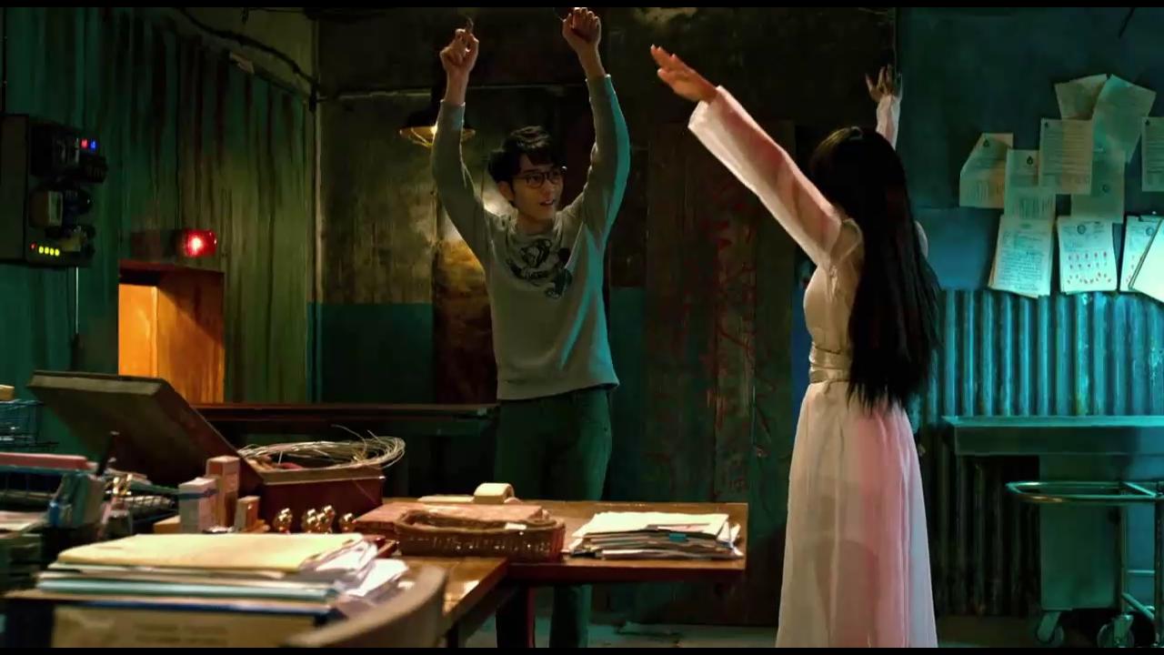 钱小豪救僵尸完整版,钱小豪救巫师完整版