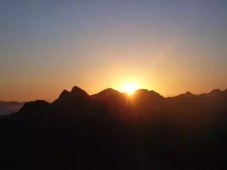 九月份登华山攻略,暑假建议去华山吗