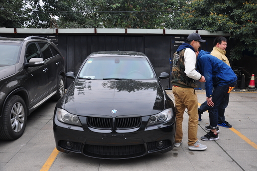 旧宝马改装翻新多少钱,老宝马翻新3系二手