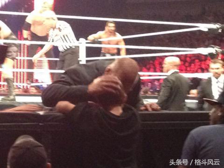 wwe选手温情,wwe正派vs反派4v4