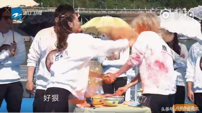 跑男第五季鹿晗热巴撕名牌,跑男中鹿晗和迪丽热巴