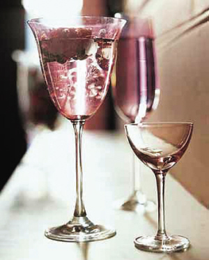 自酿葡萄酒后续怎么保存,自酿葡萄酒第几天开始冒泡