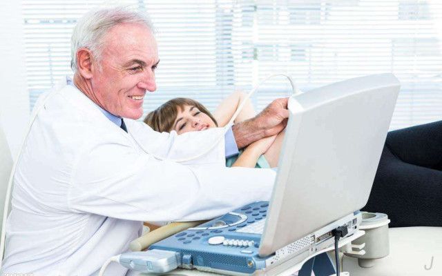 孕期经常上厕所对胎儿有影响吗,孕期上厕所时间长对胎儿有影响吗