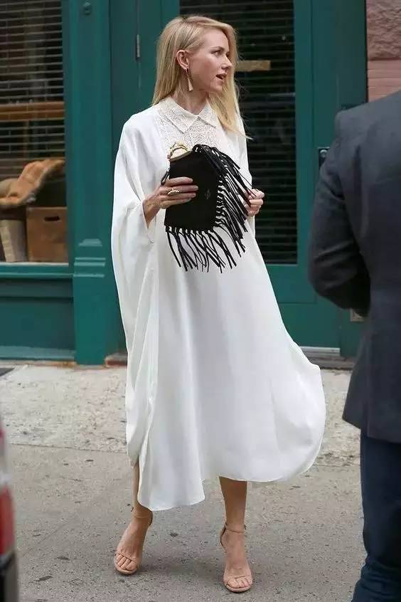 扮嫩穿搭,扮嫩穿搭中年女