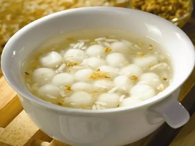 把所有美食都吃完,把所有的美食吃完