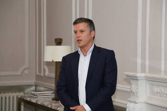 2017胡润与中国企业家的英国之行①：贵族俱乐部密会英国政要