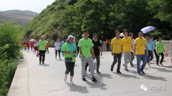 「祈福文化旅游节」2017武山县东方微笑杯“文明旅游善行武山”全民健身徒步活动成功举办