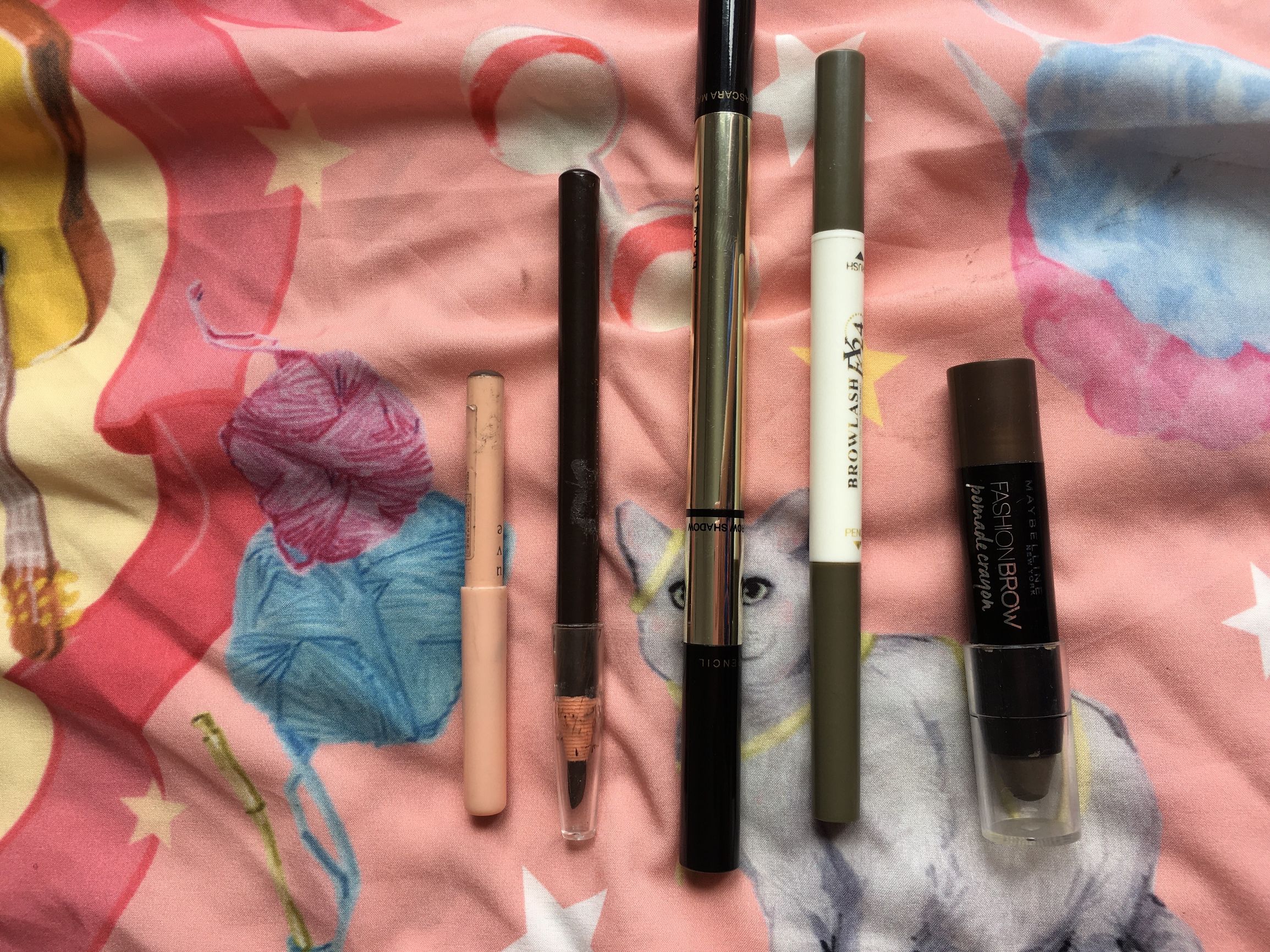 kate眉粉怎么选颜色好看,眉粉画眉教程kate