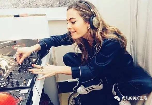 idle鐫¤。鎼厤,oversize鐫¤。绌挎惌